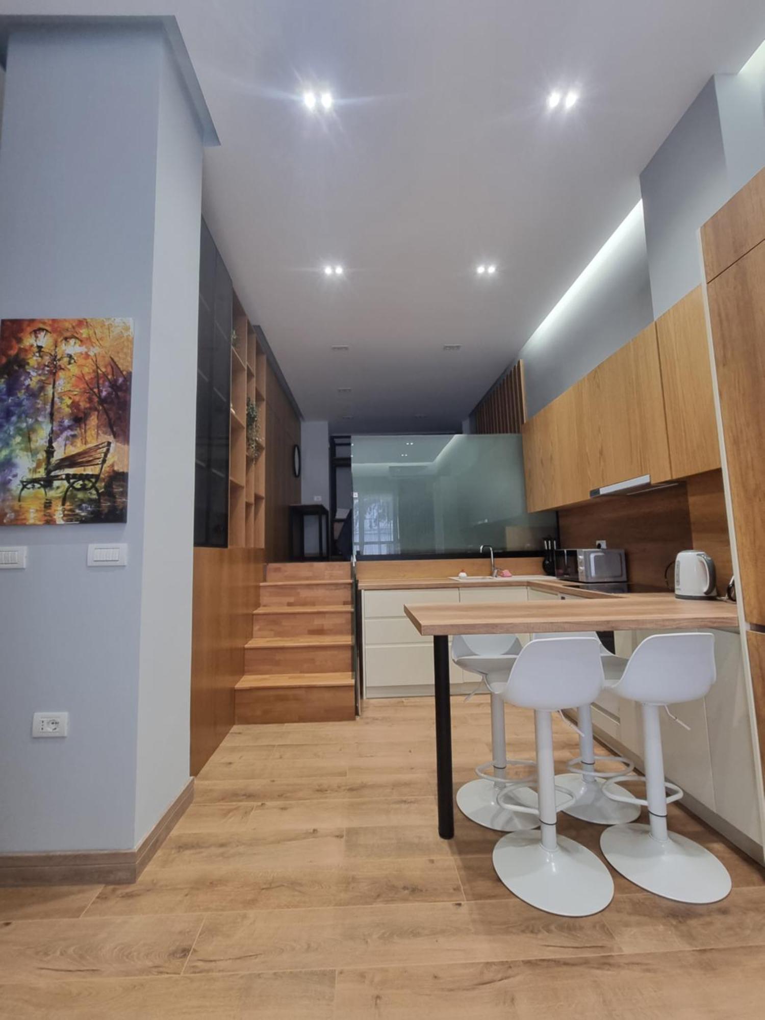 Centrepoint Stylish Apartment ติรานา ภายนอก รูปภาพ